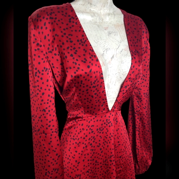 Deep Plunge Animal Print Mini Dress Red and Black Small - Picture 3 of 5